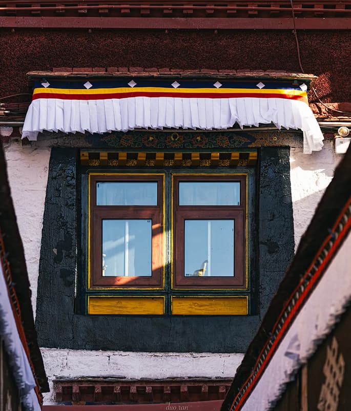 Jokhang Temple detail view 6