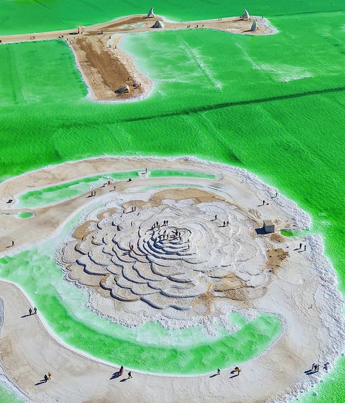 Chaerhan Salt Lake detail view 3